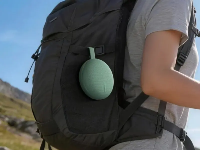 Xiaomi Essential hoparlör Bluetooth 6 ve IP66 ile sahnede