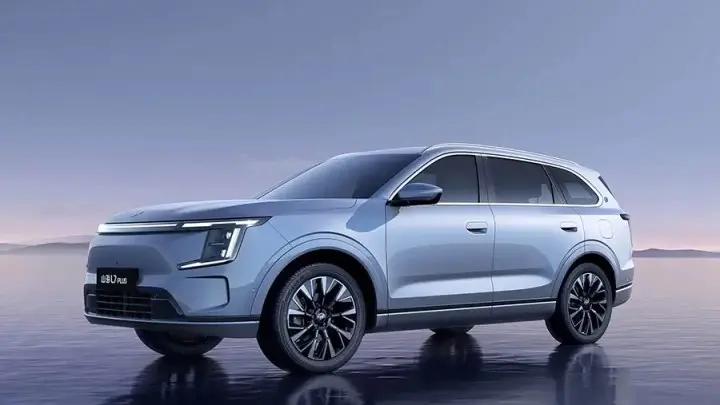 2025’te otomotiv pazarı büyüdü: ÖTV gelirleri rekor seviyeye ulaştı