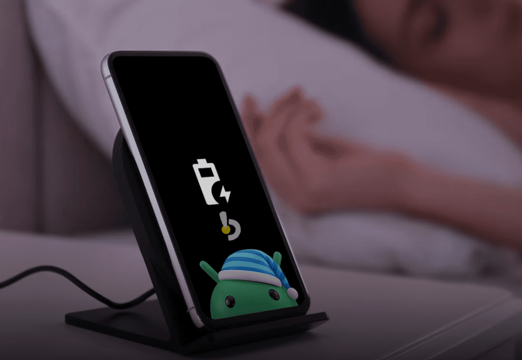 Telefonunuz Gece Şarj Olurken Aslında Boş Durmuyor: Arka Planda Yaptığı 4 Şey