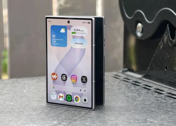 Galaxy Z Fold 8 performans testleri neden ortada yok? Samsung resmi açıklama yaptı