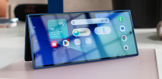 Galaxy Trifold sahneye çıkıyor: Samsung katlanabilir dünyayı baştan yazıyor