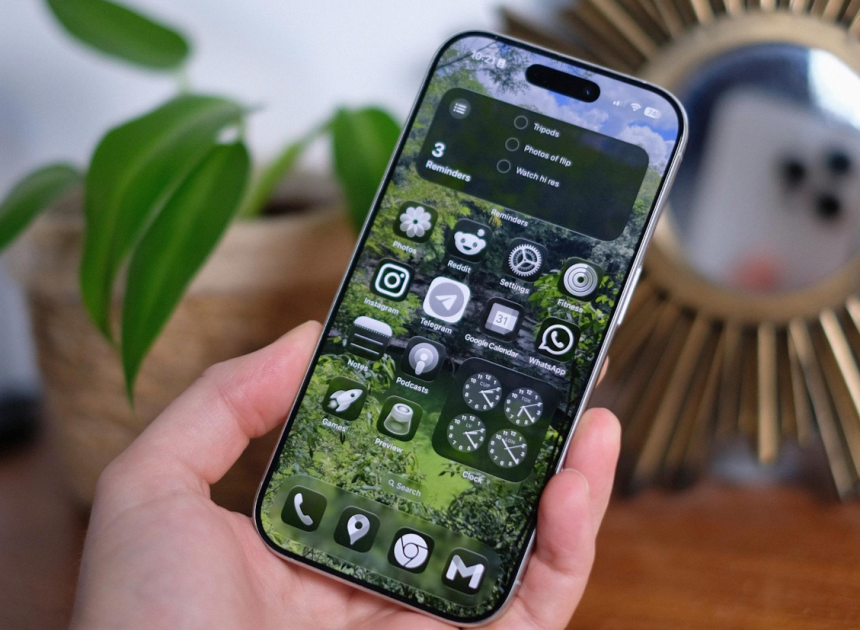 Apple iOS 26 ile iPhone’a holografik görünüm verdi!