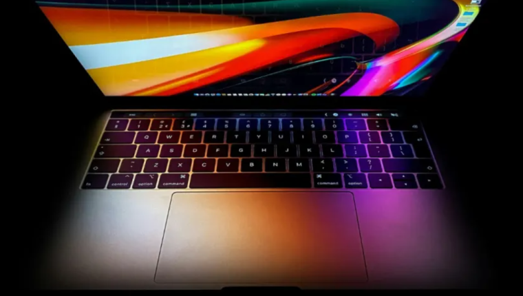 Dokunmatik ekranlı MacBook iddiası güçlendi: Yeni sızıntı “yüzde 100 kesin” diyor