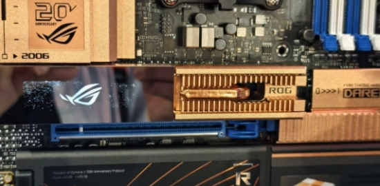 ASUS, 20 yıllık efsaneyi geri getirdi: ROG CROSSHAIR 2026 görücüye çıktı