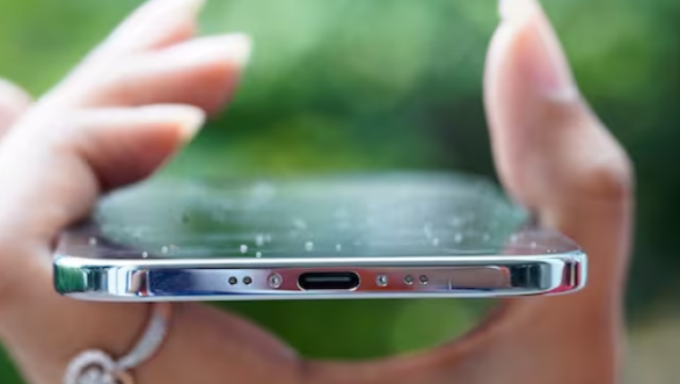 iPhone Air 2 daha büyük batarya ve çift arka kamerayla gelebilir