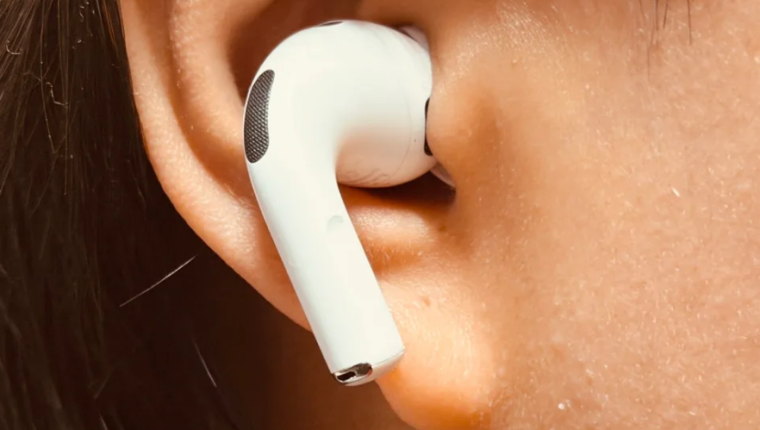 iOS 27 beta 3 ile AirPods'un Uyarlanabilir Ses ayarına erişmek artık çok daha kolay