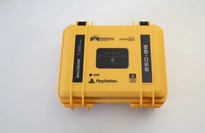 Sınırlı üretim Backbone One oyunculara Death Stranding 2 evrenini anında yaşatıyor
