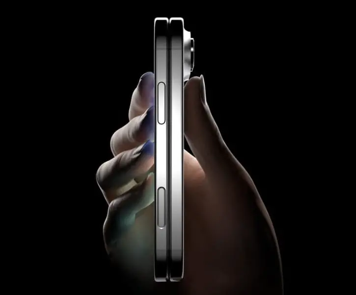 Apple katlanabilir telefon pazarını kurtarabilir mi, yoksa geç mi kaldı?