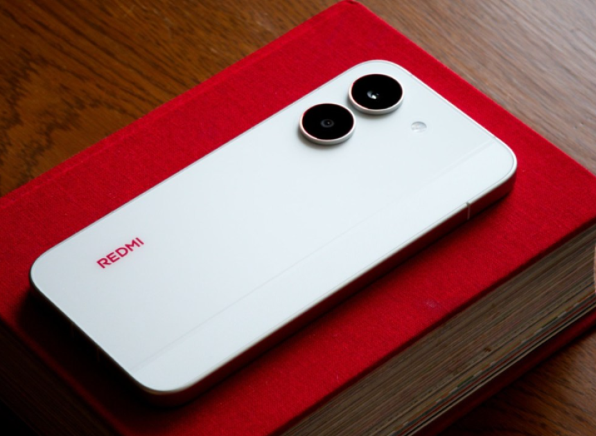 Redmi Turbo 5 Hindistan'da satışa çıktı