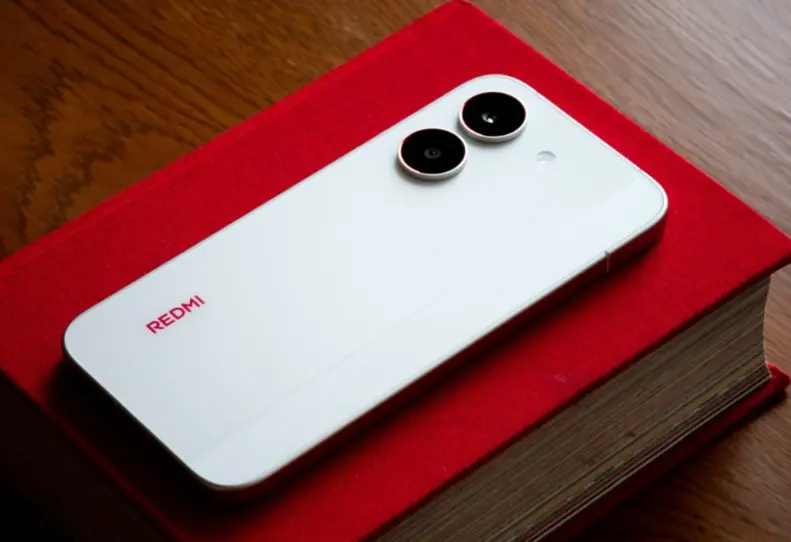 Redmi Turbo 5 Hindistan'da satışa çıktı