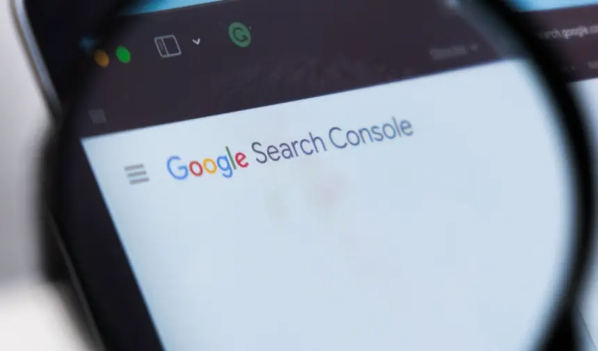 Kişisel ChatGPT talimatlarının arama konsoluna sızdığı iddiası kullanıcıları alarma geçirdi