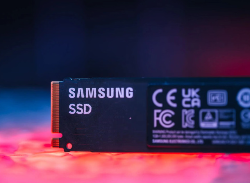 Samsung yeni 990 SSD'yi tanıttı: Daha yavaş performans, daha yüksek fiyat dikkat çekiyor