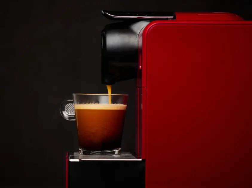 Kapsüllü kahve makinesi arayanlara Kasım sürprizi: Nespresso modelleri düşüşte