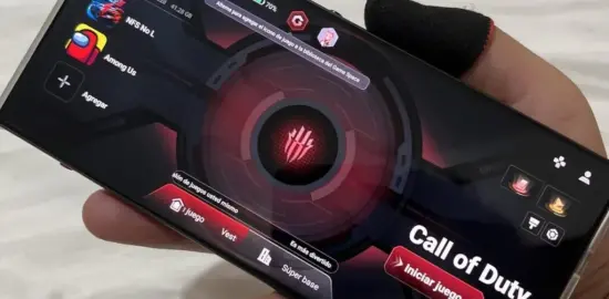 Retro tasarım ve güçlü donanım Ayaneo’nun ilk oyuncu telefonunda buluşuyor!