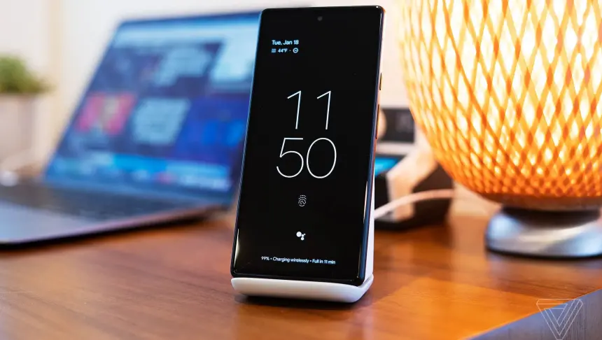 Google, Pixel Stand 2'nin Fişini mi Çekiyor?