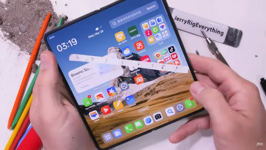 Oppo Find N5 Bükülme Testinde Sınıfta Kaldı: İncelik mi, Dayanıklılık mı?