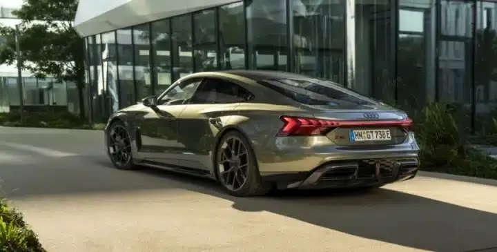 Audi, 2025 RS GT e-tron modelini tanıttı