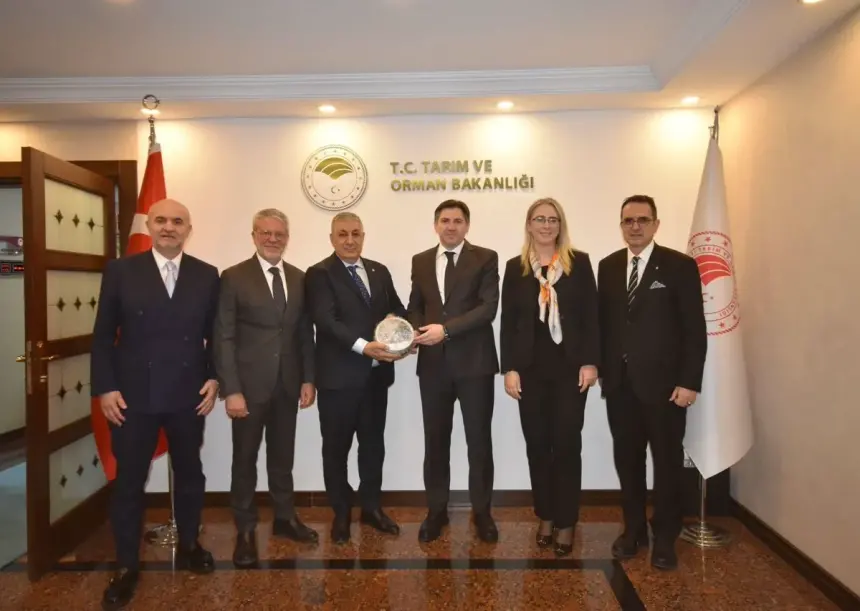 İzmir Ticaret Odası Ankara’da Önemli Görüşmeler Yaptı