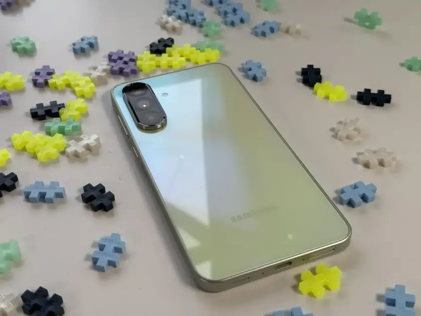 Galaxy A56 ve Galaxy A36 için Mayıs 2025 Güncellemesi Yayınlandı: Yan Tuşa Gemini AI Entegrasyonu Geldi!