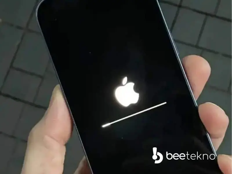 Telefonu Güncel Tutmak Önemli mi? 2025