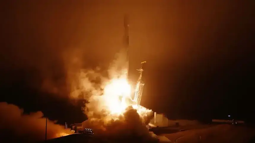 SpaceX, ABD Hükümeti İçin 9. Kez İleri Teknoloji Casus Uydularını Uzaya Taşıdı