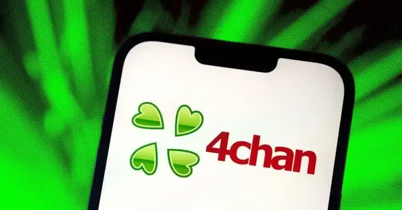 4chan Hacklendi: Yöneticiler ve Kullanıcılar Tehlikede