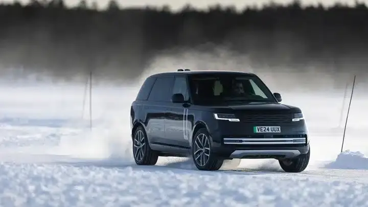 Elektrikli Range Rover Seri Üretime Girmeye Hazırlanıyor: İşte Sunacağı Özellikler