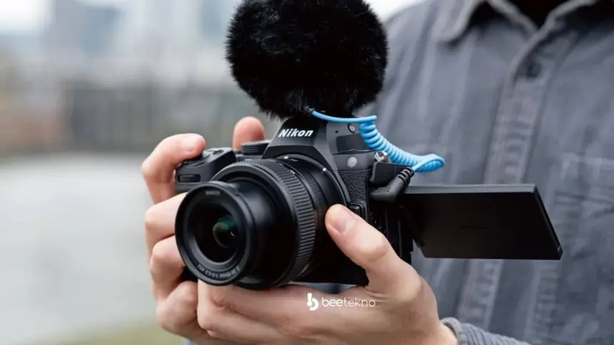 Nikon Kameralara Zam Geliyor