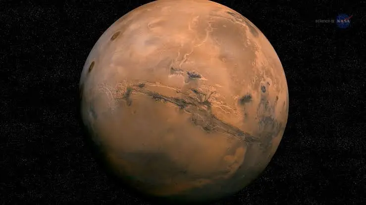Mars'ın Ekvator Altında Dev Buz Rezervi Keşfedildi: Gezegeni 3 Metre Suyla Kaplayabilir