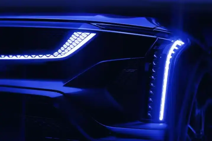 Cadillac'tan Yeni Performans Canavarı Geliyor: İşte Elektrikli Optiq-V!