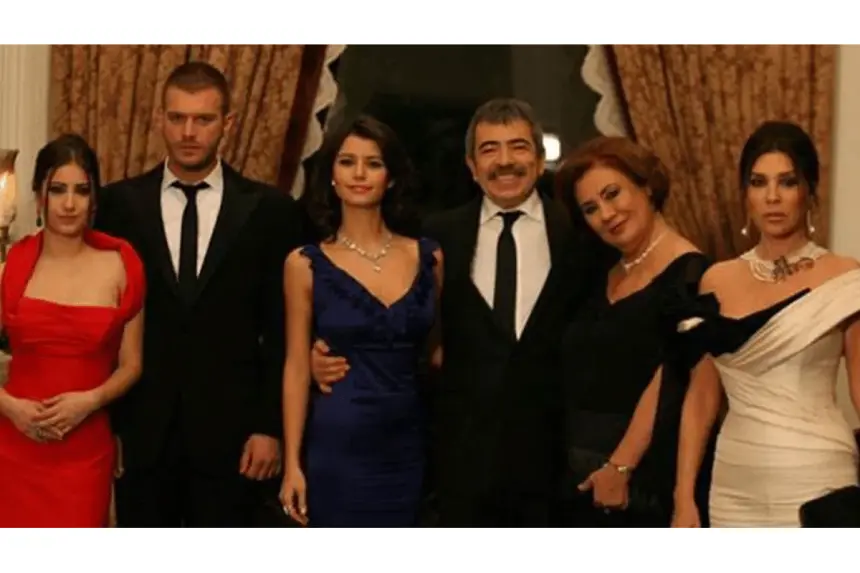 Aşk-ı Memnu Ekranlara Dönüyor