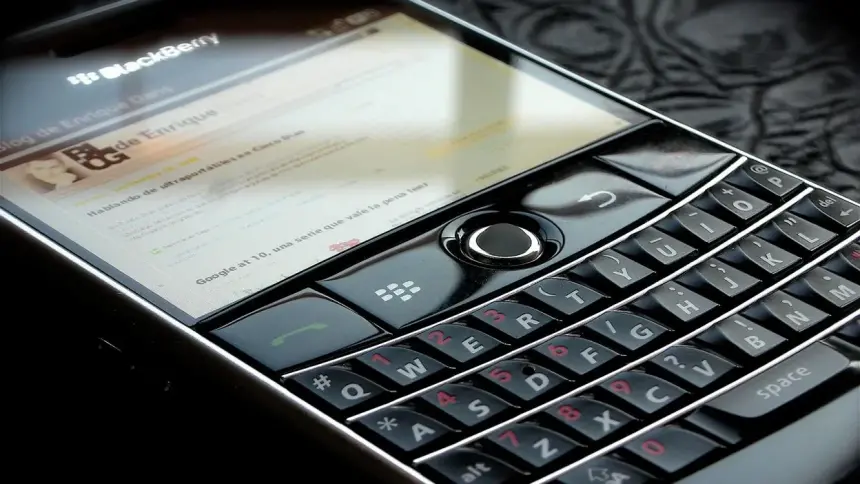 Blackberry Geri mi Dönüyor? Reddit'teki Sızıntılar Gerçek mi?