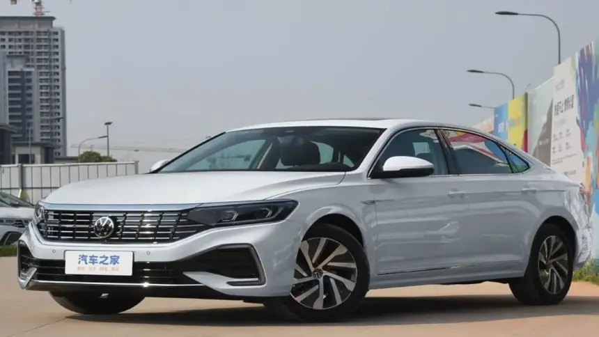 Uygun fiyatlı Volkswagen Passat geliyor
