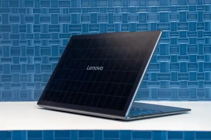 Şarj için elektriğe ihtiyaç yok! Lenovo güneş enerjisiyle şarj edilen bilgisayarını duyurdu