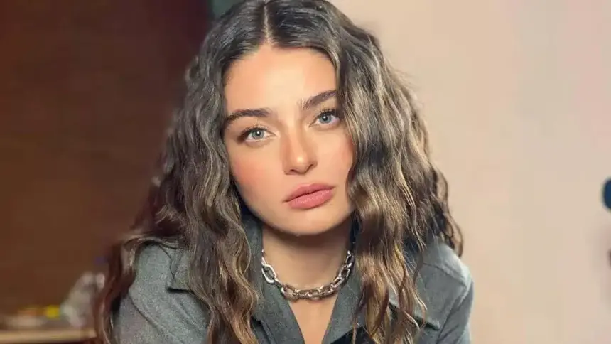 Ayça Ayşin Turan Vicdansız Dizisinde Başrolde