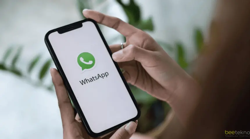 WhatsApp, iOS Kullanıcıları İçin Yeni Dosya Paylaşım Özelliğini Test Ediyor